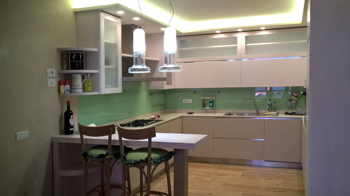 Cucina moderna verde mobili artigianali Gamma Arredamenti Snc Macerata